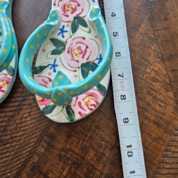 Key West Ceramic Wall Art Sculpture Flip Flops M. Ruley Roses Flowers - Picture 4 of 5